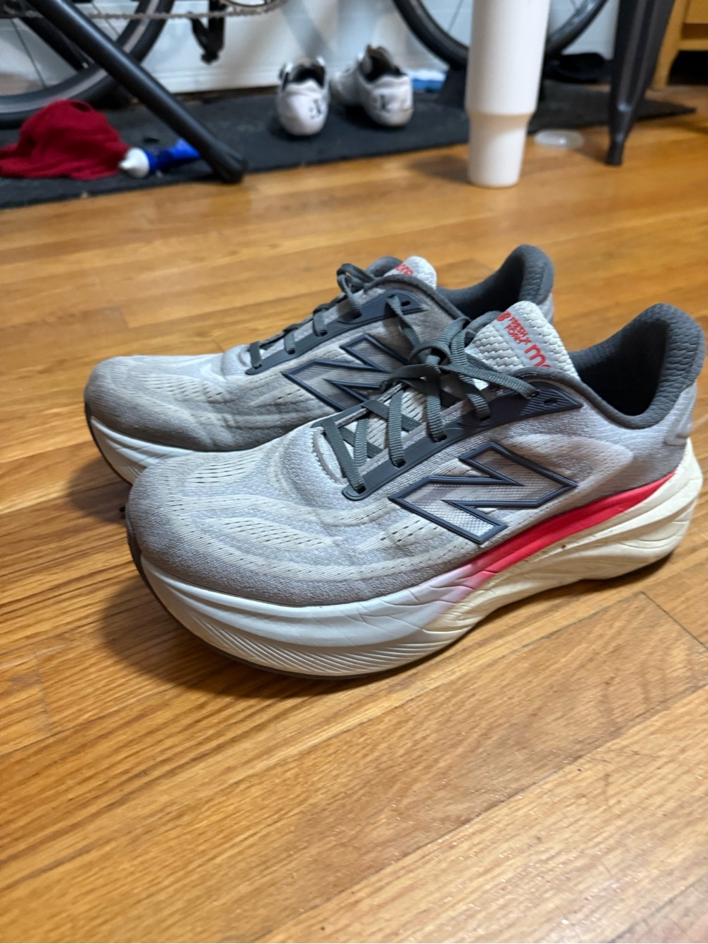 New Balance More V5 Running Shoes